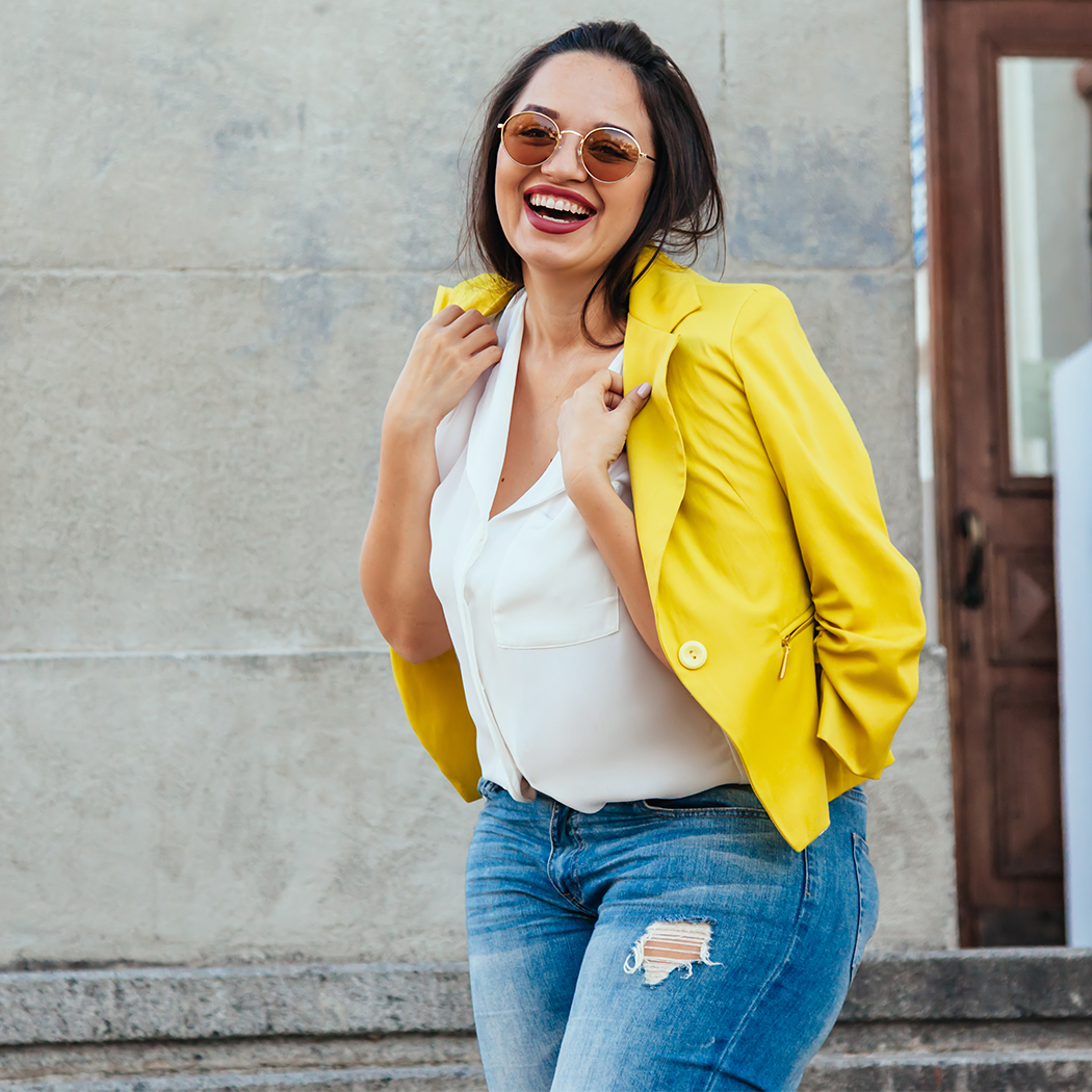 Najlepsze stylizacje na lato dla kobiet plus size, czyli jak się modnie ubierać, nosząc rozmiar 44